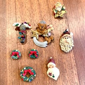 Lot of 8 Christmas/Holiday lapel pins. C4
